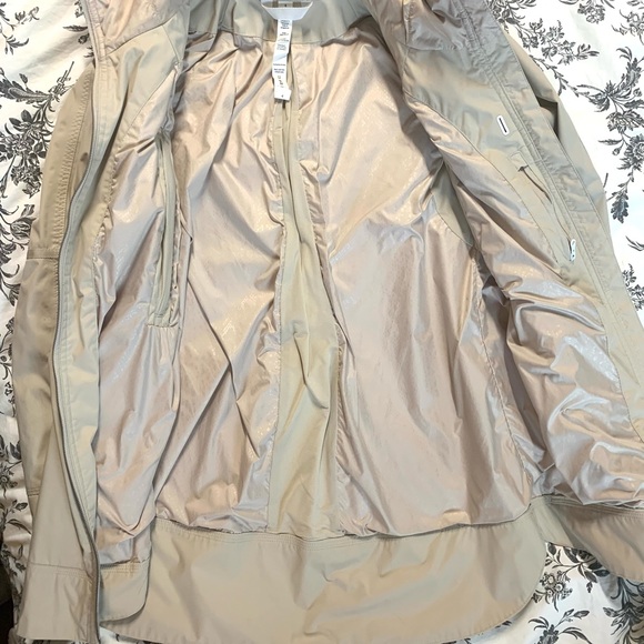 Lululemon Fo Drizzle jacket - Picture 3 of 11